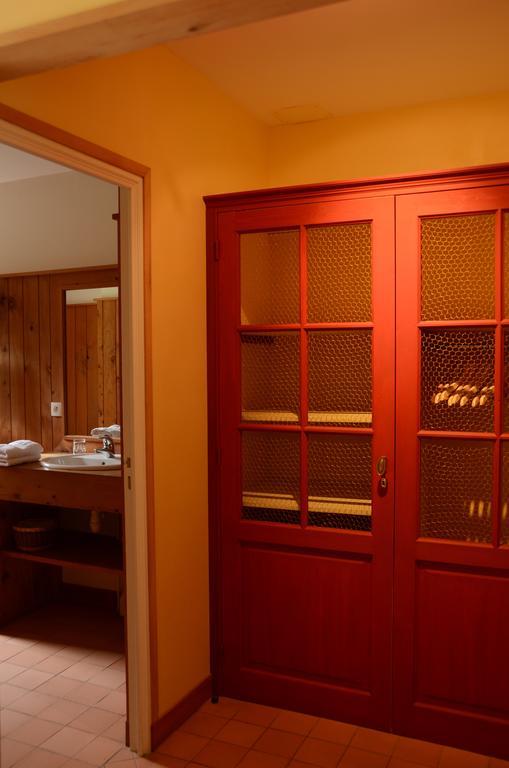 Les Mazeraies Maison D'Hotes Avec Spa Savonnieres Номер фото