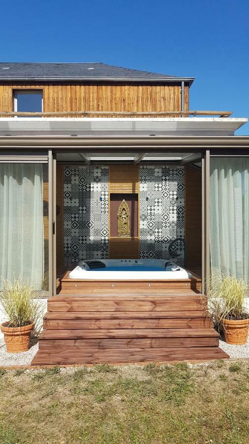 Les Mazeraies Maison D'Hotes Avec Spa Savonnieres Экстерьер фото